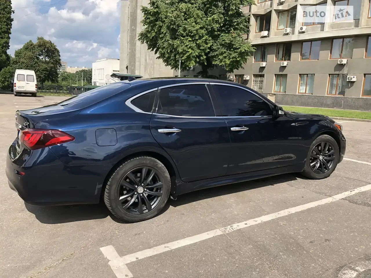 Аренда Infiniti Q70